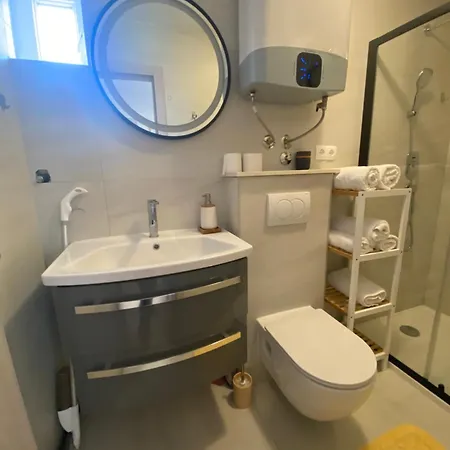 Lägenhet Cozy Seaview Retreat