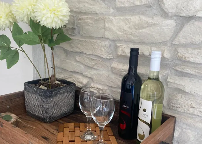 Cozy Seaview Retreat Апартаменты Сплит