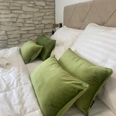Cozy Seaview Retreat Сплит