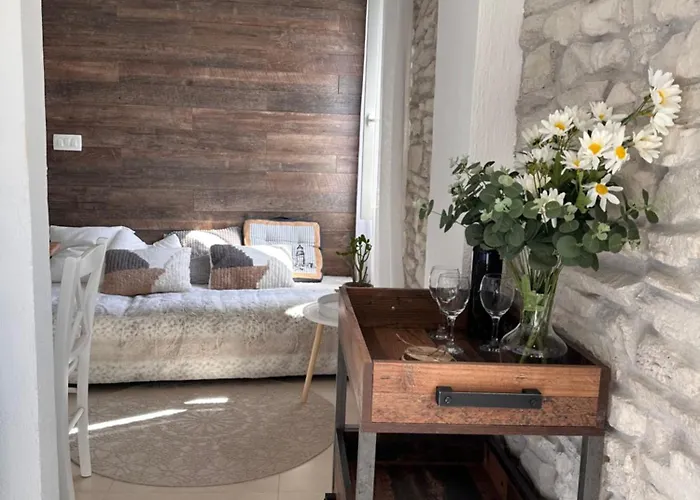 Daire Cozy Seaview Retreat Split
